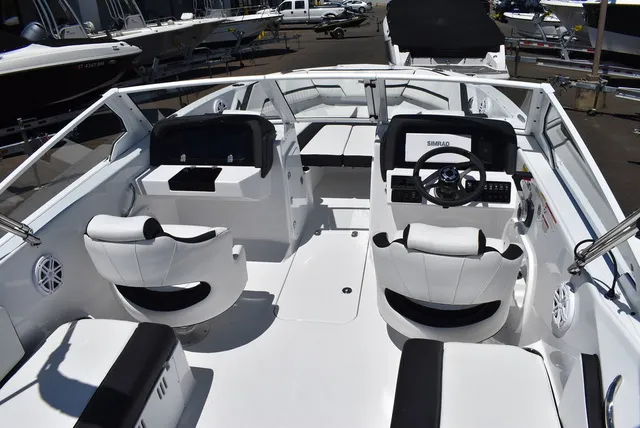Slide: The Image of Stingray 20 SBX 2026 - 25
