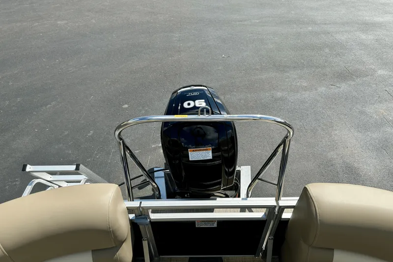 Slide: The Image of Starcraft LX 22 R 2025 - 28