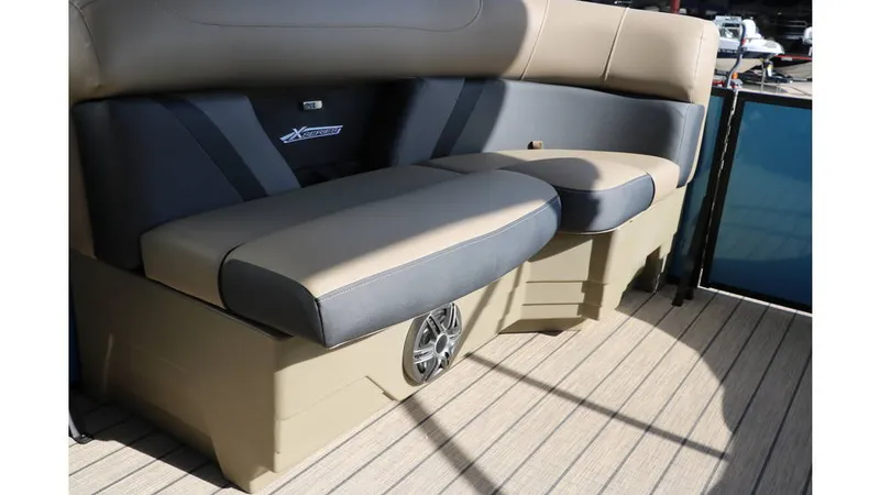 Slide: The Image of Sylvan Mirage X3 Party Fish Tri Toon 2025 - 35