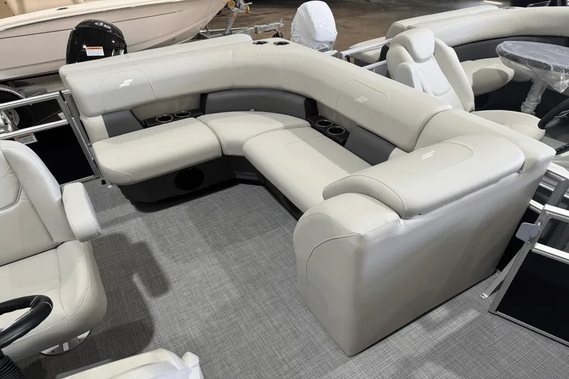 Slide: The Image of Starcraft LX 20 CB 2025 - 2