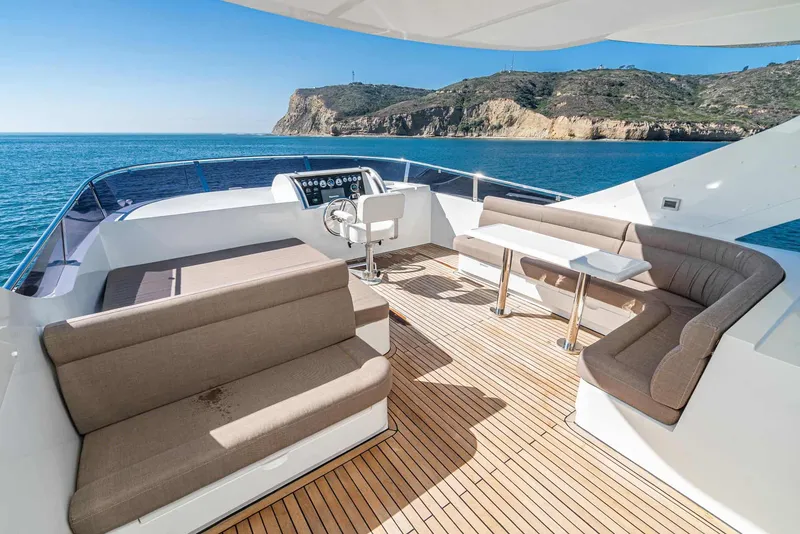 Slide: The Image of Massimo 72' Flybridge Motor Yacht 2023 - 19