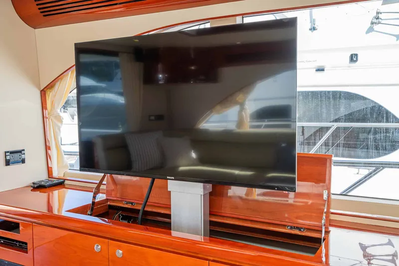 Slide: The Image of Massimo 72' Flybridge Motor Yacht 2023 - 34