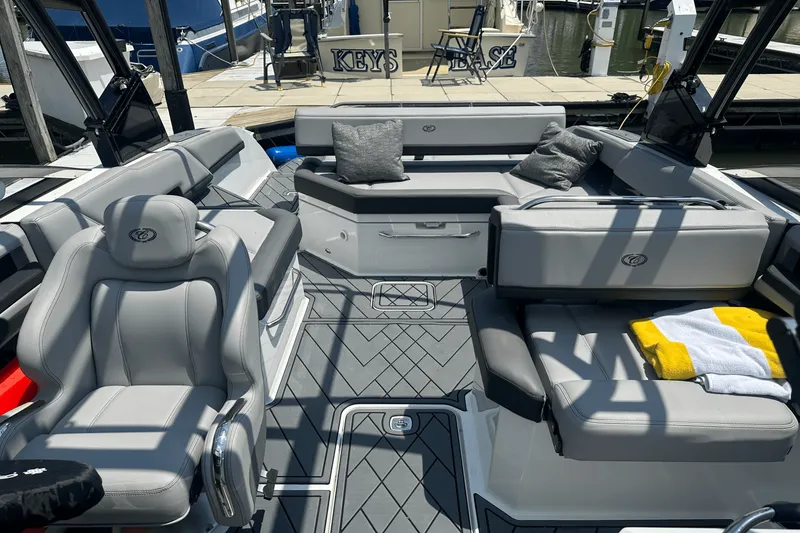 Slide: The Image of Cobalt R6 2021 - 13