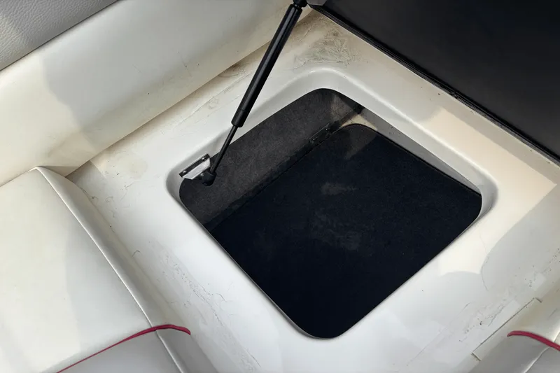 Slide: The Image of Bryant 198 2013 - 20