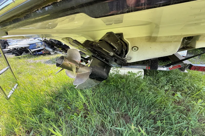 Slide: The Image of Rinker CAPTIVA 276BR 2015 - 3