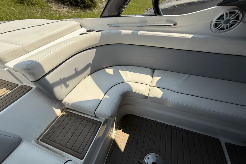 Slide: The Image of Rinker CAPTIVA 276BR 2015 - 5