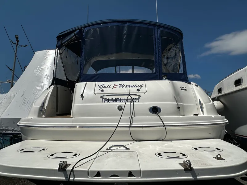 Slide: The Image of Sea Ray 380 Sundancer 2003 - 6