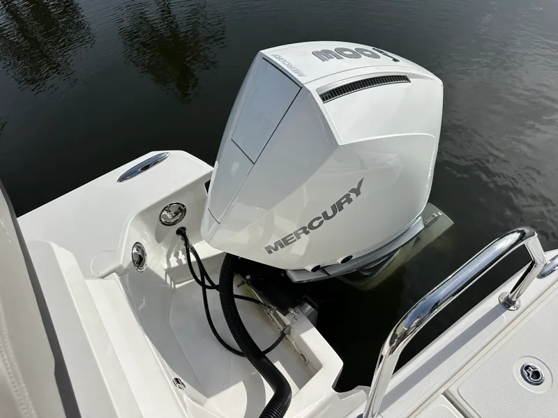 Slide: The Image of Aquila 32 SPORT 2024 - 30