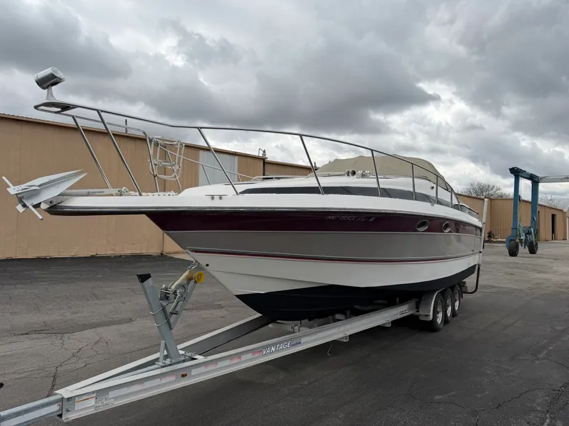 The Image of Chaparral SIGNATURE 30 1990 - 0