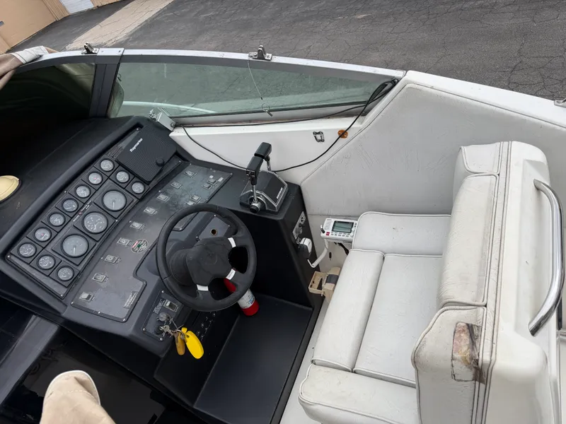Slide: The Image of Chaparral SIGNATURE 30 1990 - 6