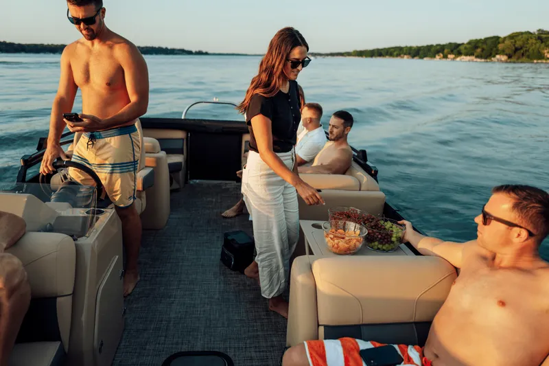 Slide: The Image of Harris 230 Cruiser 2025 - 39