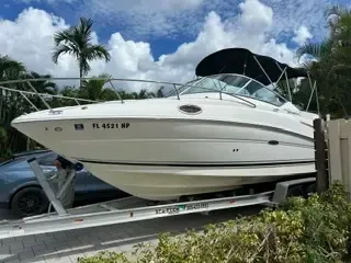 Slide: The Image of Sea Ray 240 Sundancer 2007 - 1