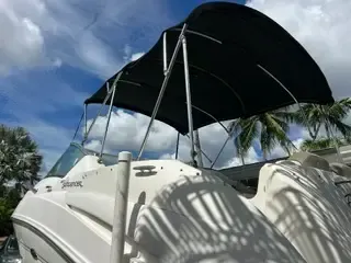 Slide: The Image of Sea Ray 240 Sundancer 2007 - 4