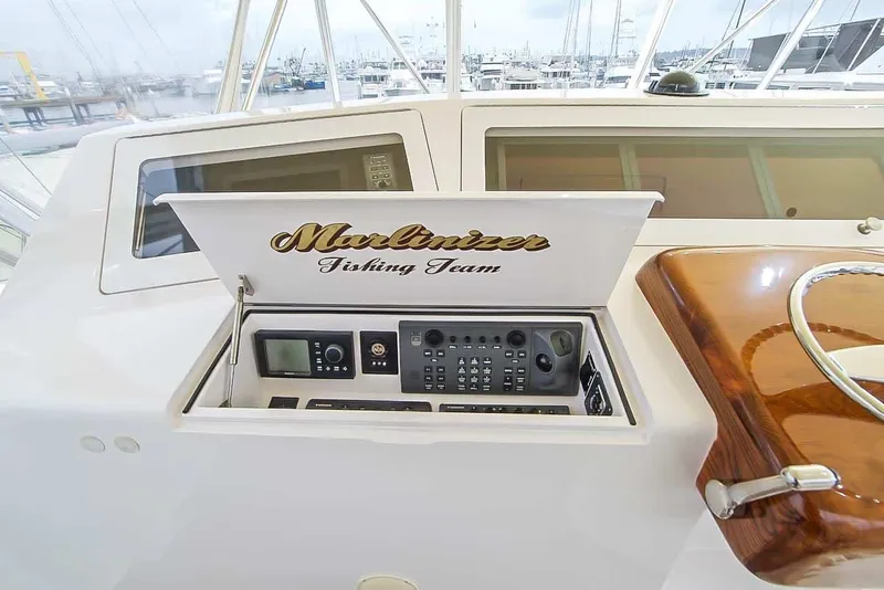 Slide: The Image of Viking 61 Convertible 2006 - 28