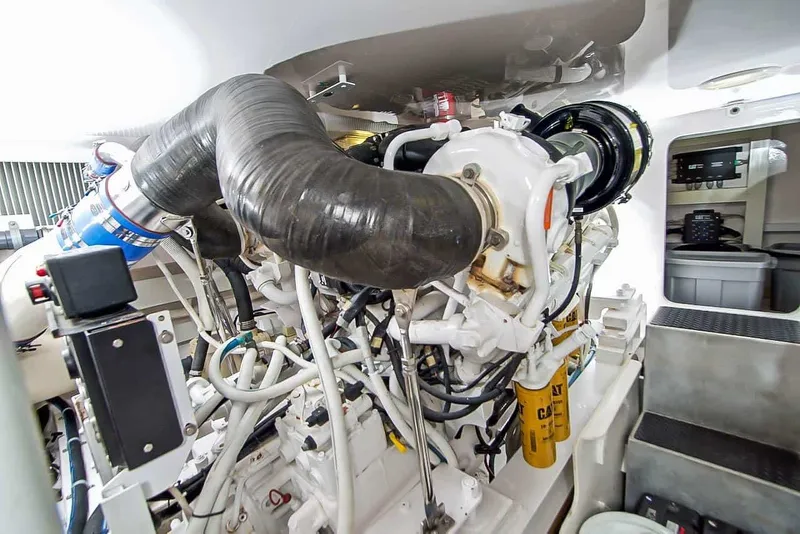 Slide: The Image of Viking 61 Convertible 2006 - 36