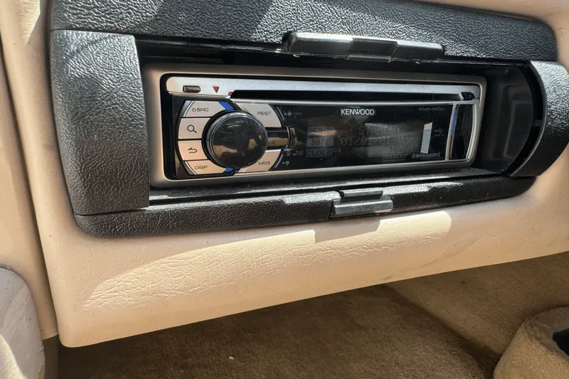 Slide: The Image of Mastercraft 230 MARISTAR 2000 - 26