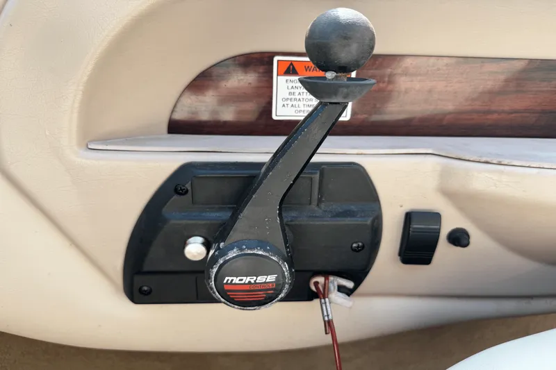 Slide: The Image of Mastercraft 230 MARISTAR 2000 - 30