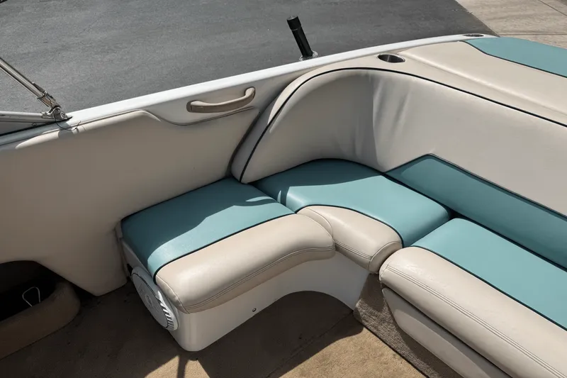 Slide: The Image of Mastercraft 230 MARISTAR 2000 - 32