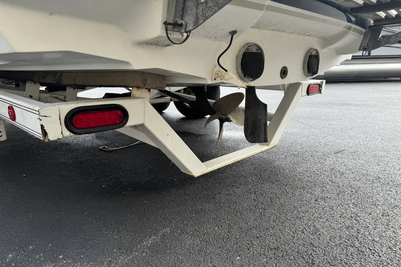 Slide: The Image of Mastercraft 230 MARISTAR 2000 - 6