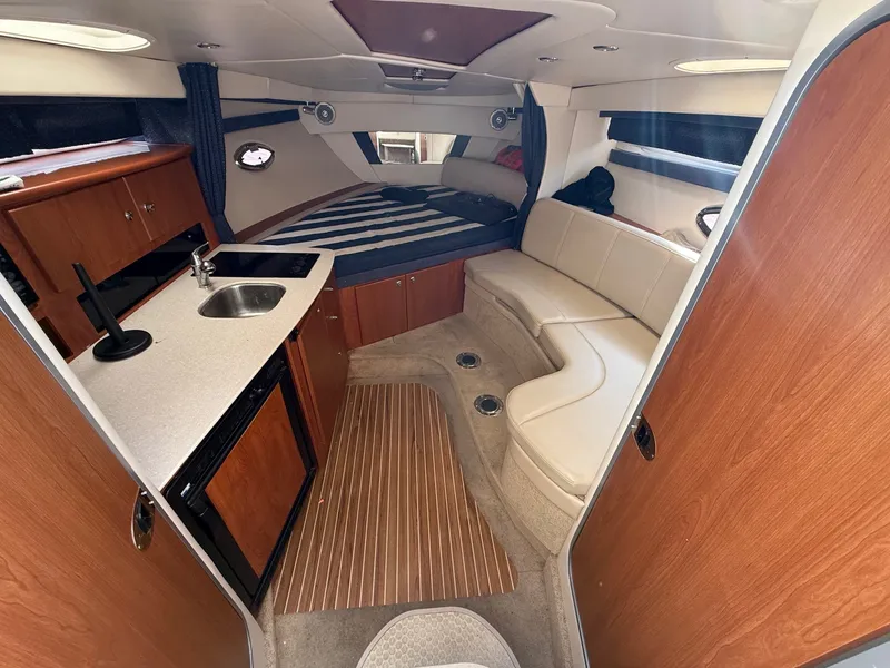 Slide: The Image of Bayliner 320SB 2008 - 13