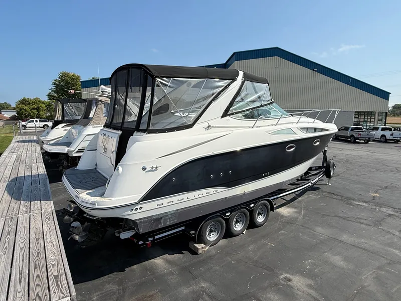 Slide: The Image of Bayliner 320SB 2008 - 2