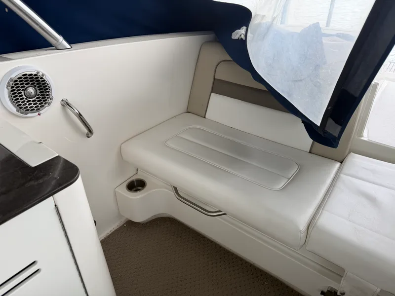 Slide: The Image of Sea Ray 300 SLX 2013 - 30