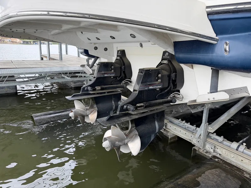 Slide: The Image of Sea Ray 300 SLX 2013 - 52