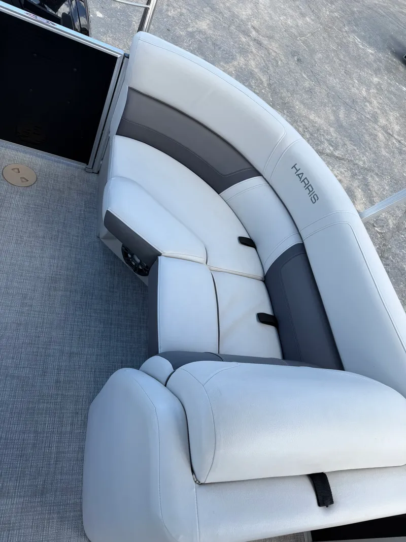 Slide: The Image of Harris 230 CRUISER CWDH 2021 - 9
