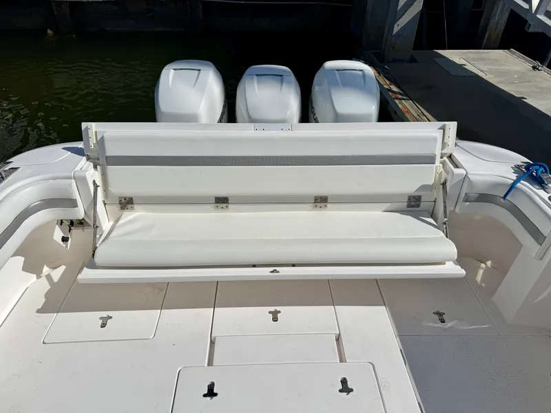 Slide: The Image of Intrepid 407 CUDDY 2019 - 22