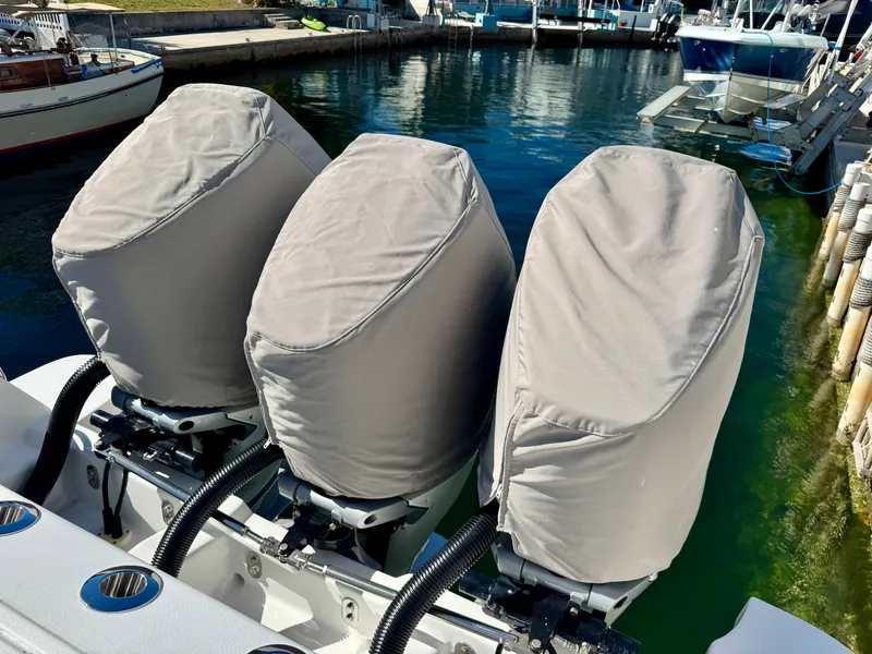 Slide: The Image of Intrepid 407 NOMAD FE 2024 - 11