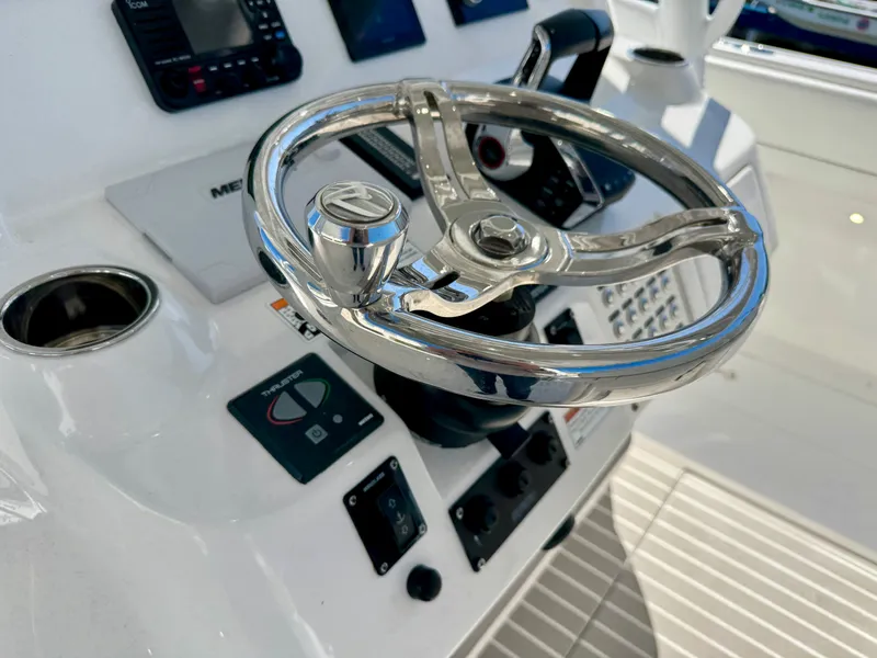 Slide: The Image of Intrepid 407 NOMAD FE 2024 - 34