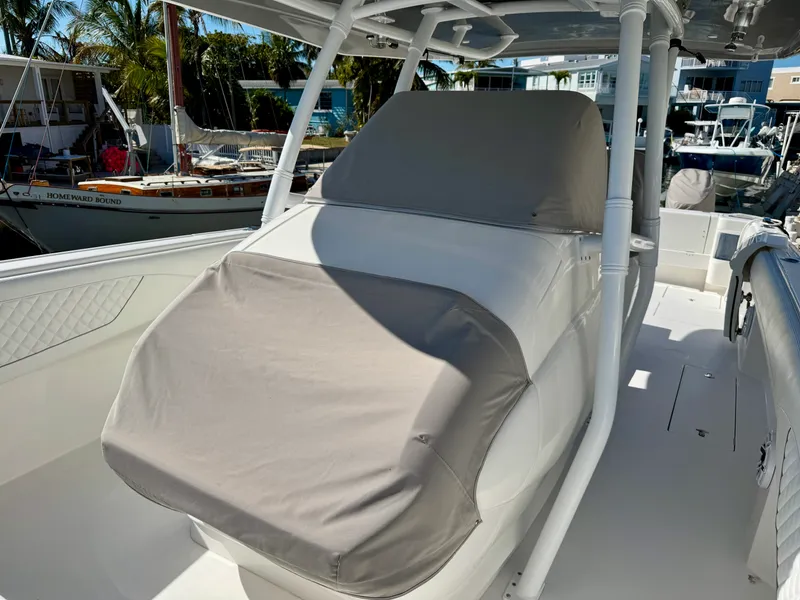 Slide: The Image of Intrepid 407 NOMAD FE 2024 - 7