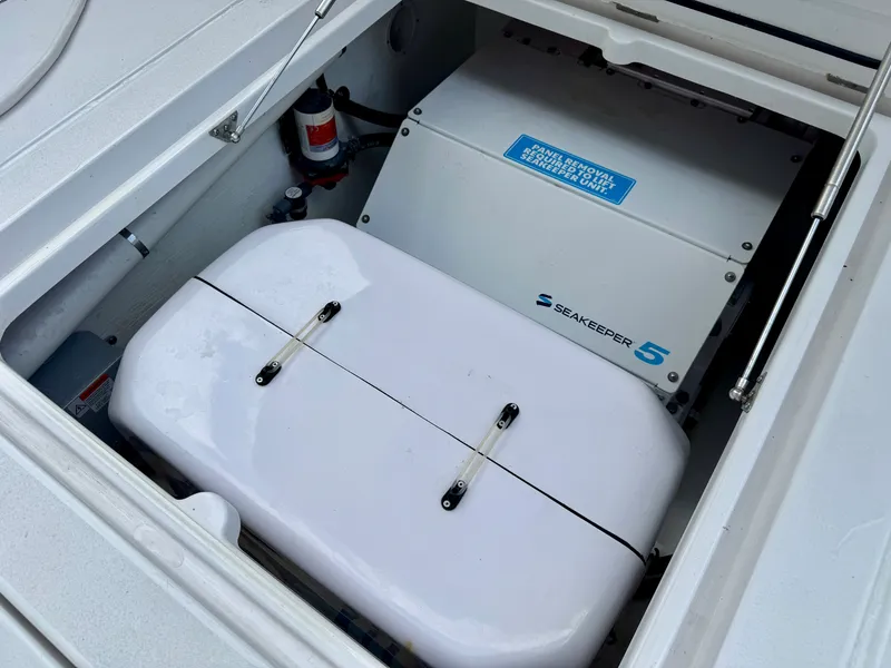Slide: The Image of Intrepid 427 NOMAD SE 2024 - 9