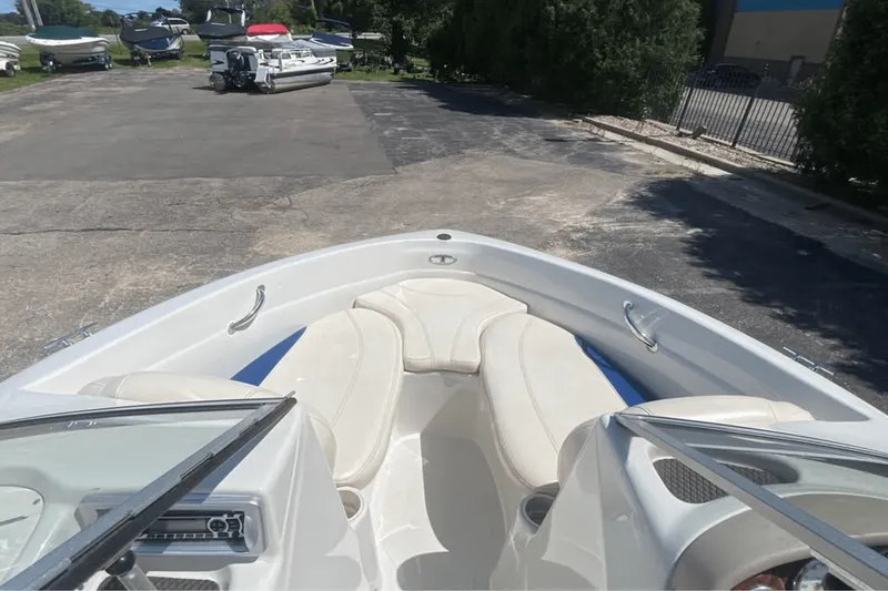 Slide: The Image of Tahoe 24 SS 2013 - 5