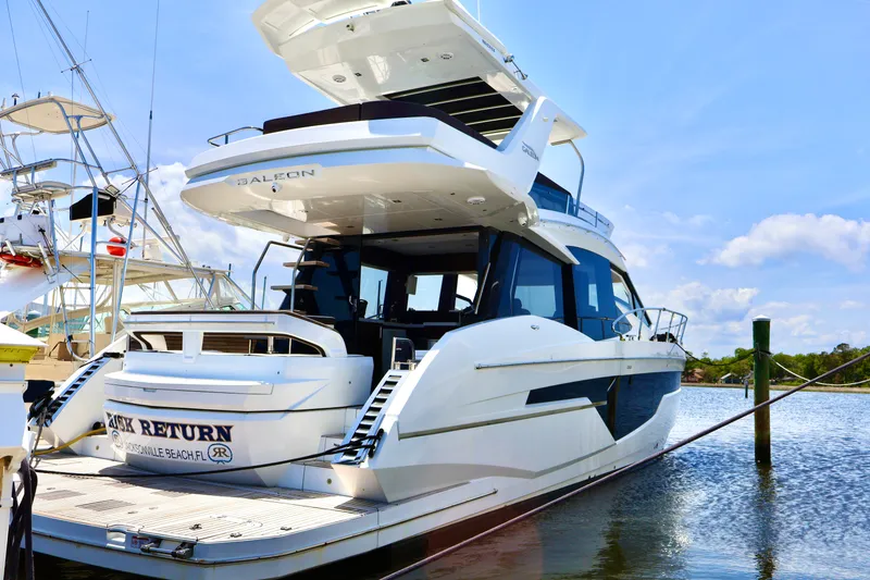 The Image of Galeon 500 FLY 2022 - 0