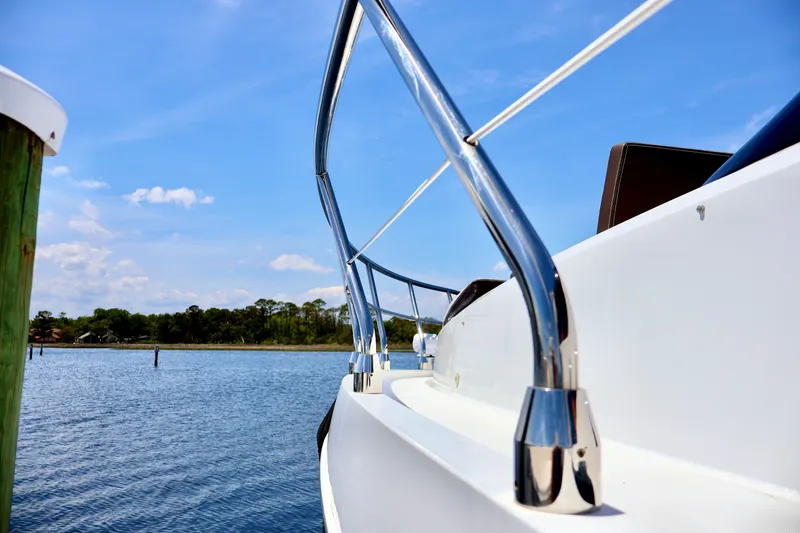 Slide: The Image of Galeon 500 FLY 2022 - 13