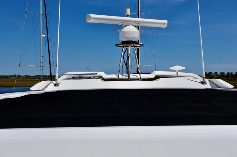 Slide: The Image of Galeon 500 FLY 2022 - 16