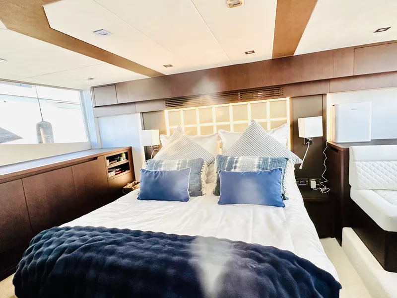 Slide: The Image of Galeon 500 FLY 2022 - 56