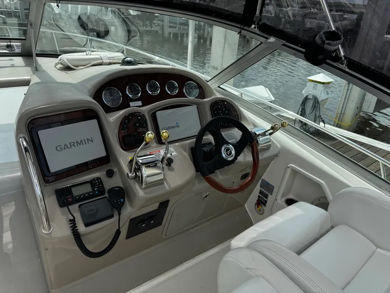 Slide: The Image of Sea Ray 340 Sundancer 2006 - 27