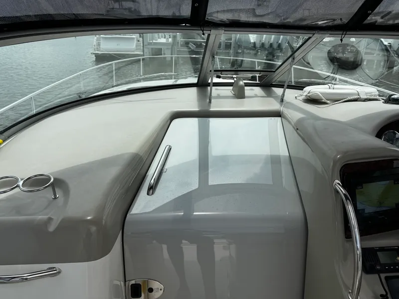 Slide: The Image of Sea Ray 340 Sundancer 2006 - 36