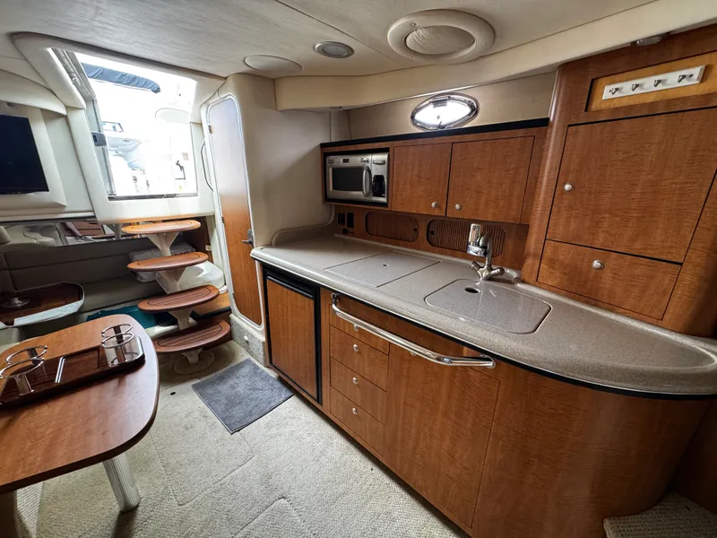 Slide: The Image of Sea Ray 340 Sundancer 2006 - 41