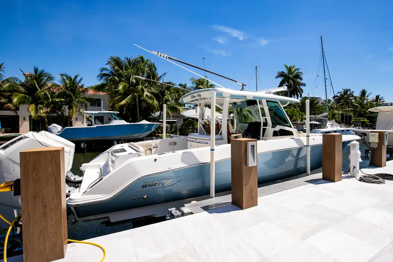 Slide: The Image of Boston Whaler 380 OUTRAGE 2024 - 16