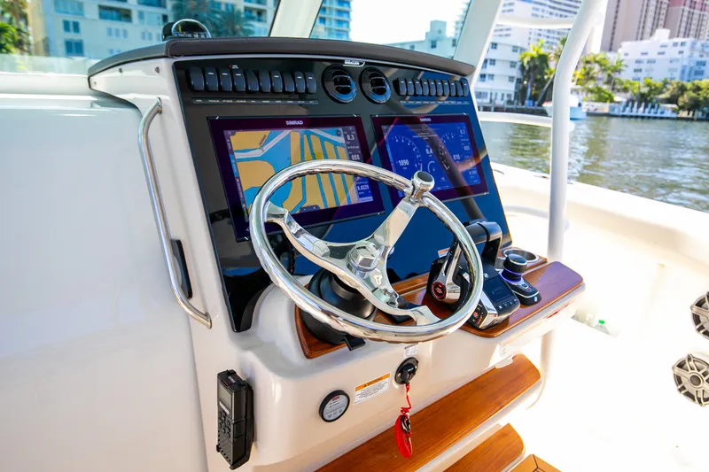 Slide: The Image of Boston Whaler 380 OUTRAGE 2024 - 57