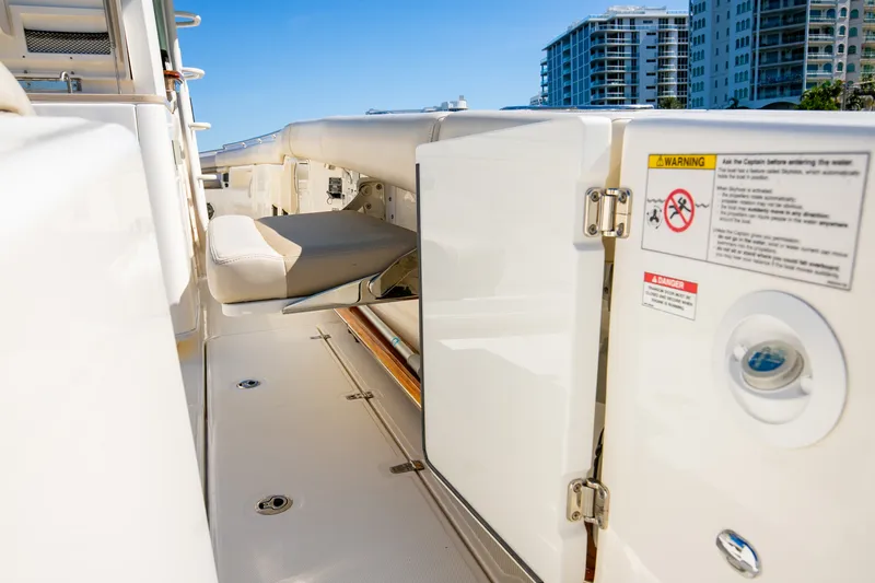 Slide: The Image of Boston Whaler 380 OUTRAGE 2024 - 65