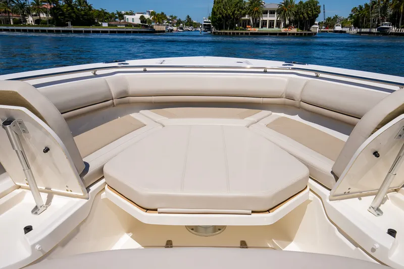 Slide: The Image of Boston Whaler 380 OUTRAGE 2024 - 75