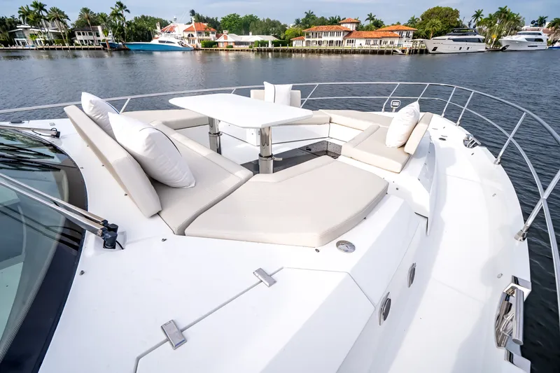 Slide: The Image of Galeon 680 FLY 2026 - 65