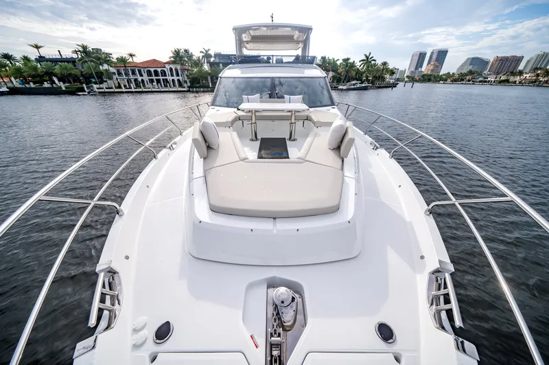 Slide: The Image of Galeon 680 FLY 2026 - 64