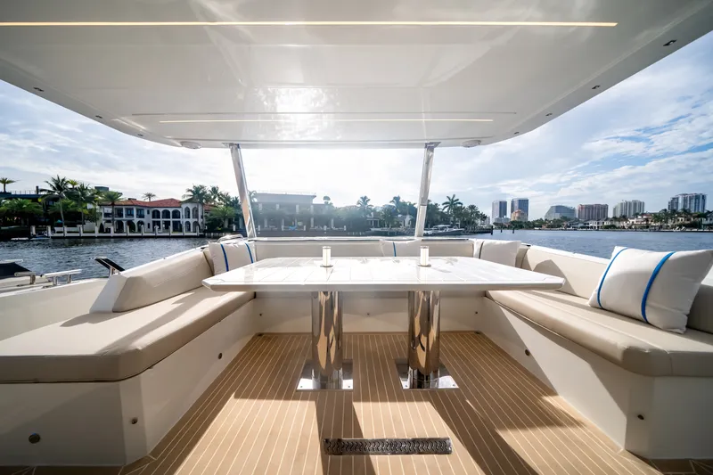 Slide: The Image of Galeon 680 FLY 2026 - 60