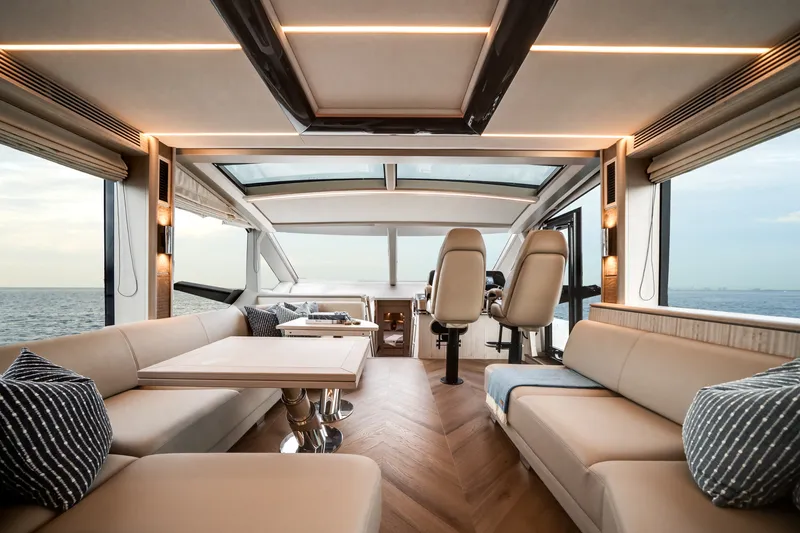 Slide: The Image of Galeon 680 FLY 2026 - 44