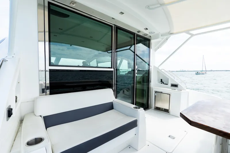 Slide: The Image of Cruisers 50 CANTIUS 2018 - 23